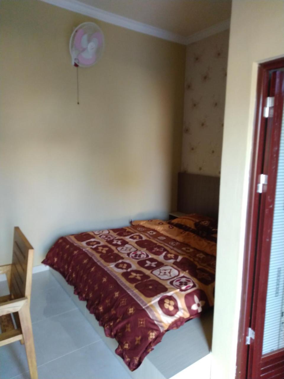 R3 Brawijaya Homestay Banyuwangi  Exterior photo